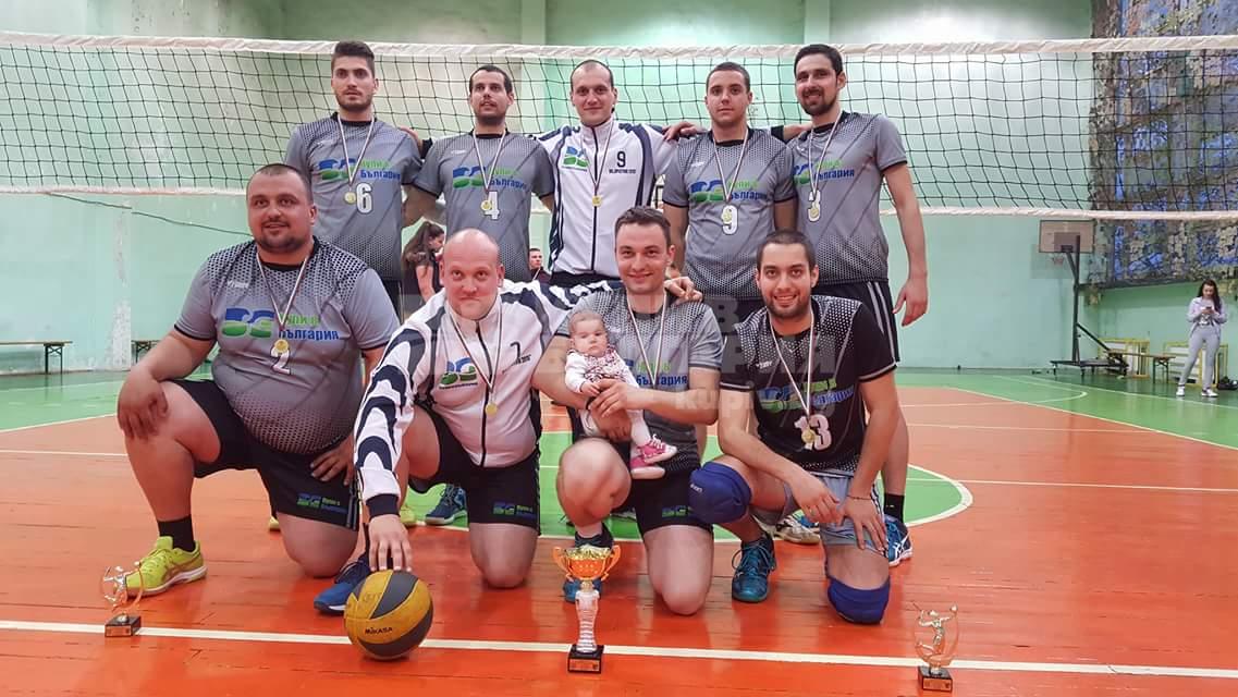 Ein weiterer Sieg für die Volleyballmannschaft 