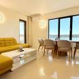 Wonderful two-bedroom apartment with sea view in Golden Sands resort