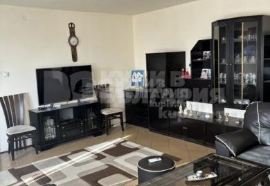 Möblierte Dreizimmerwohnung in Mladost 3, Sofia