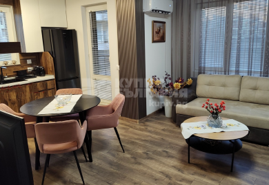 Stilvolles Zwei-Zimmer-Apartment in einem hervorragenden Gebäude in Sofia