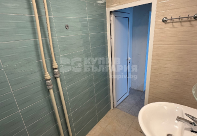 Möblierte Dreizimmerwohnung nach umfassender Renovierung in Sofia