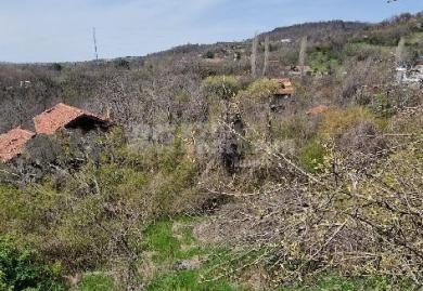 Панорамен парцел за построяване на две къщи в м-т Сотира