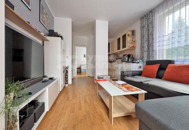 Ready-to-Move 2-Room Apartment with Pool in Sunny Beach