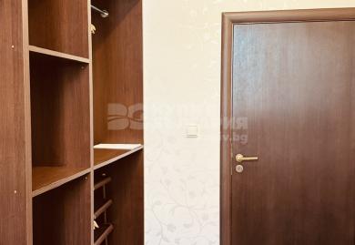 Обзаведен тристаен апартамент в Св. Св. Константин и Елена, Варна