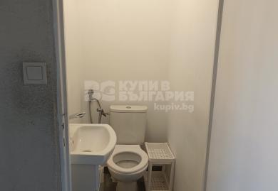 Geräumige Drei-zimmer-wohnung im Bezirk Borovo, Sofia