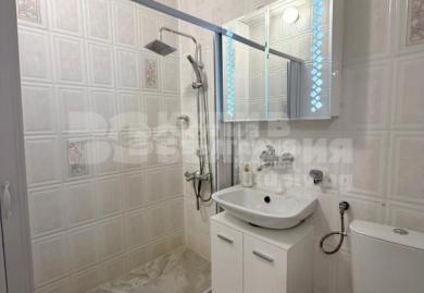 Geräumige Vierzimmerwohnung in Ovcha Kupel 1, Sofia