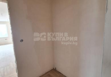 Нова тухлена 7-етажна сграда, готова за инвестиция, на ТОП локация