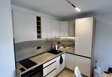 Stilvolles Zwei-Zimmer-Apartment im Bezirk Lyulin 8, Sofia