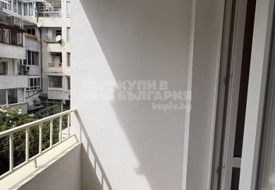 Ремонтиран тристаен апартамент с южно изложение до Спортна зала и Морската 