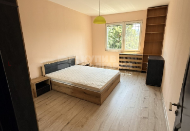 Komplett renovierte Zweizimmerwohnung im Grünen im Bezirk Nadezhda 4, Sofia