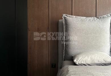 Luxuriöse Drei-Zimmer-Wohnung mit Designermöbeln im Stadtteil Iztok, Sofia