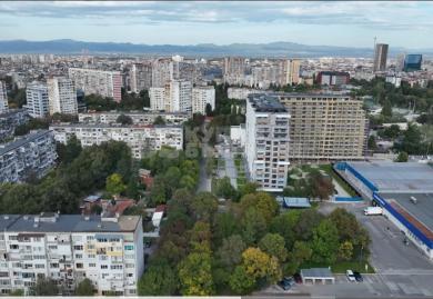 Panorama-Einzimmerwohnung mit Garage in Premium-Anlage