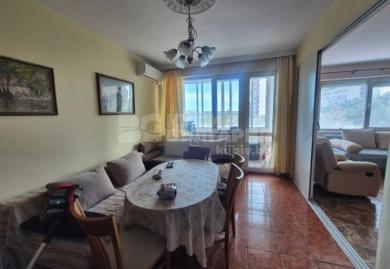 Top-Lage! 4-Zimmer-Wohnung nahe Medizinische Uni Varna
