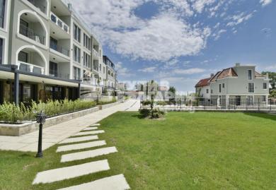 Drei-Zimmer-Apartment mit Meerblick und Parkplatz in einem Premium Komplex