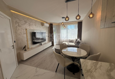 Elegantes Zwei-Zimmer-Apartment mit Designer-Interieur bester Lage in Sofia