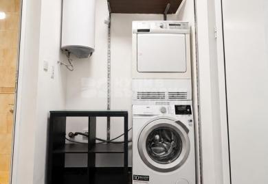 Renoviertes 185m² Haus mit Meerblick, 3 Badezimmer & Pool