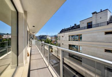 Helle und komplett möblierte Zweizimmerwohnung in Sofia