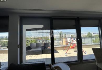 Mehrzimmerwohnung in Mladost 4 