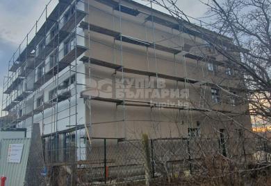 Бизнес помещение-Заведение за хранене и хранителен магазин в нова сграда 