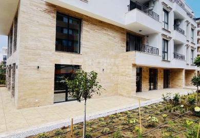 Dreizimmerwohnung mit Innenhofterrasse und Südausrichtung im Vitosha-Bezirk