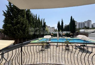 Sonniges 2-Zi.-Apartment im Erdgeschoss – Stilvolles Wohnerlebnis am Meer