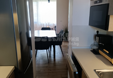 Modernes Maisonette-Reihenhaus mit Privatgarten & Wärmepumpe in Sofia