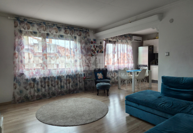  Wohnung mit großem Umbaupotenzial im begehrten Stadtteil Lozenets, Sofia