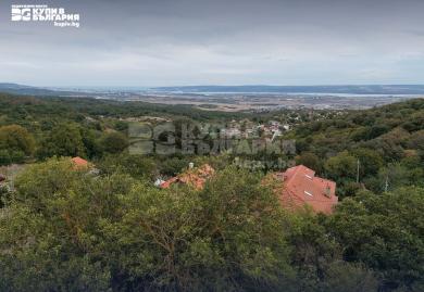 Baugrundstück in Dobrogled mit Panoramablick auf Varna und das Meer!