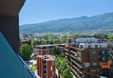 Stilvolles, nach Süden ausgerichtetes Apartment mit Panoramablick auf das Vitosha-Gebirge