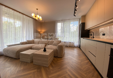 Elegante Dreizimmerwohnung in Ovcha Kupel, Sofia