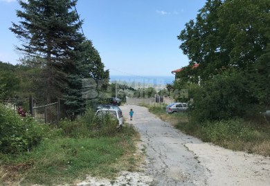 Панорамен Урегулиран поземлен имот в района на м-т Добрева чешма