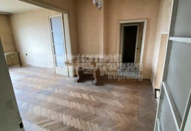 3-Zimmer-Wohnung mit Ausbaupotenzial – Top-Lage in Lyulin-Zentrum, Sofia