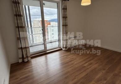 Drei-Zimmer-Wohnung in einer bewachten Anlage in Banishora        