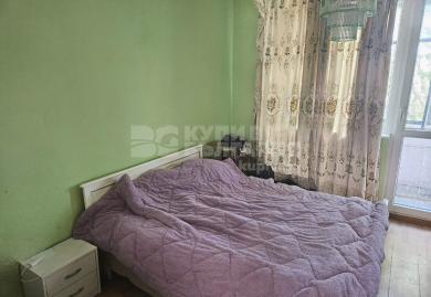 Обзаведен четиристаен апартамент в района на Погреби 