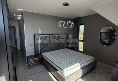 Drei-Zimmer-Apartment mit Meerblick und Parkplatz in einem Premium Komplex