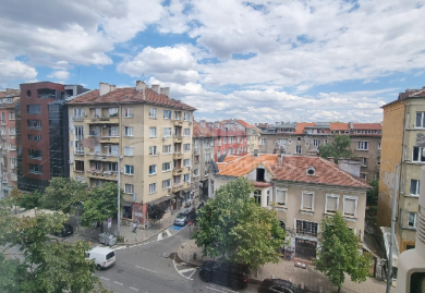 Renovierte Zweizimmerwohnung im Zentrum von Sofia