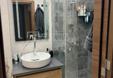 Komplett renovierte Dreizimmerwohnung neben dem North Park, Sofia