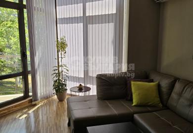 Wunderschöne Zweizimmerwohnung mit Thermalwasserpool in Hisarya, Plovdiv