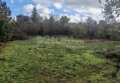 Парцел в регулация с отличен достъп в м-т Перчемлията, гр. Варна