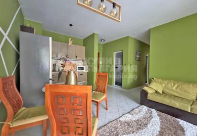 Möblierte 3-Zimmer-Wohnung im EG mit Loggia nahe Strand in Sonnenstrand 