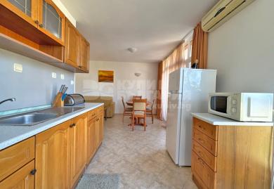 Helle möblierte 2-Zimmer-Wohnung, 10 Gehminuten zum Meer, Sonnenstrand