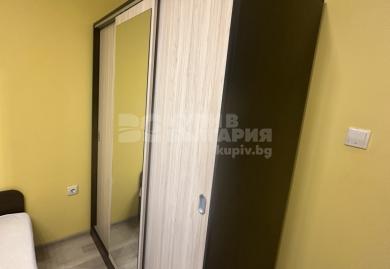Под наем!Тристаен обзаведен апартамент с паркомясто в кв.Левски