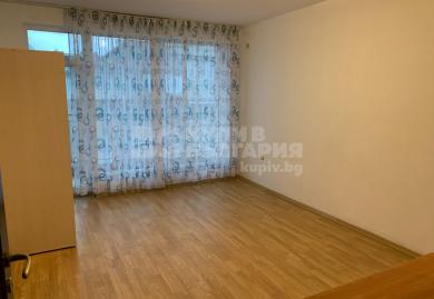 Продава се многостаен апартамент с морска панорама в Гръцката махала, Варна