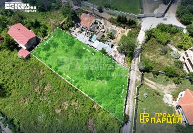 Панорамен парцел с Разрешително за строеж в района на м-т Манатирски рид