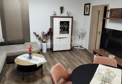 Stilvolles Zwei-Zimmer-Apartment in einem hervorragenden Gebäude in Sofia