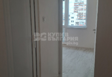 Renovierte Dreizimmerwohnung mit Ostausrichtung in Lyulin 5, Sofia