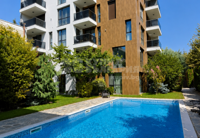 Einzigartige Maisonette auf drei Ebenen mit Meerblick in Varna