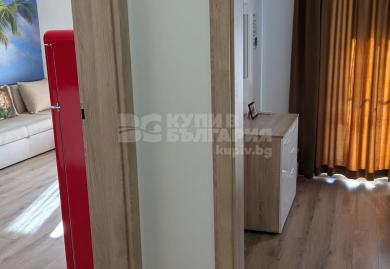 Стилен двустаен апартамент в к.к. Св. Св. Константин и Елена, гр.Варна