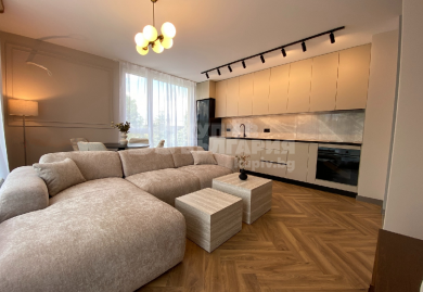 Elegante Dreizimmerwohnung in Ovcha Kupel, Sofia