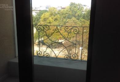 Offices for rent in the Ideal city center